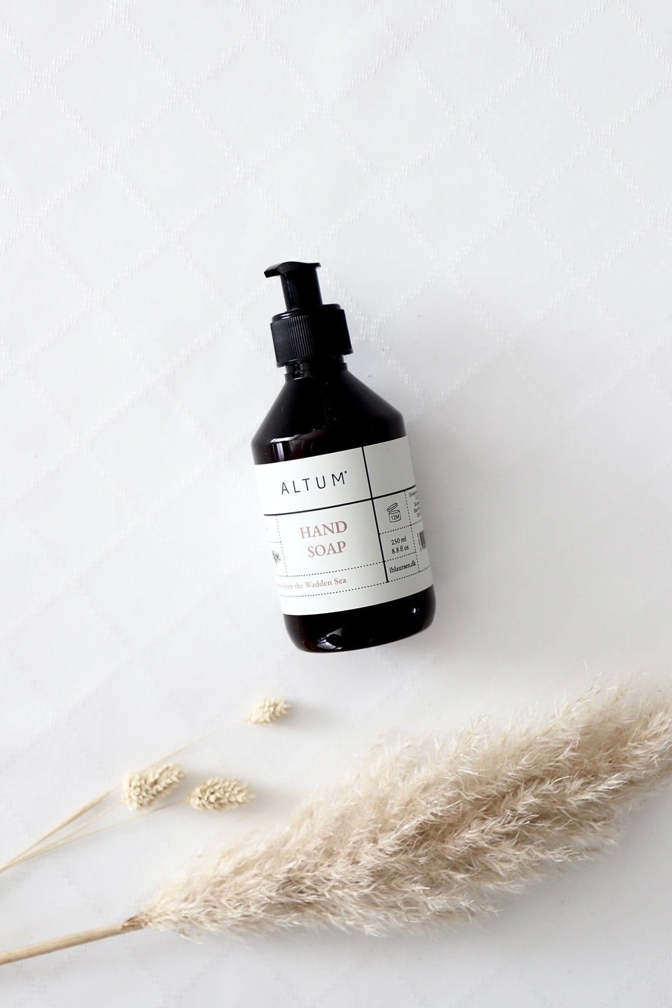 Altum Handseife - OYKAMI in a box