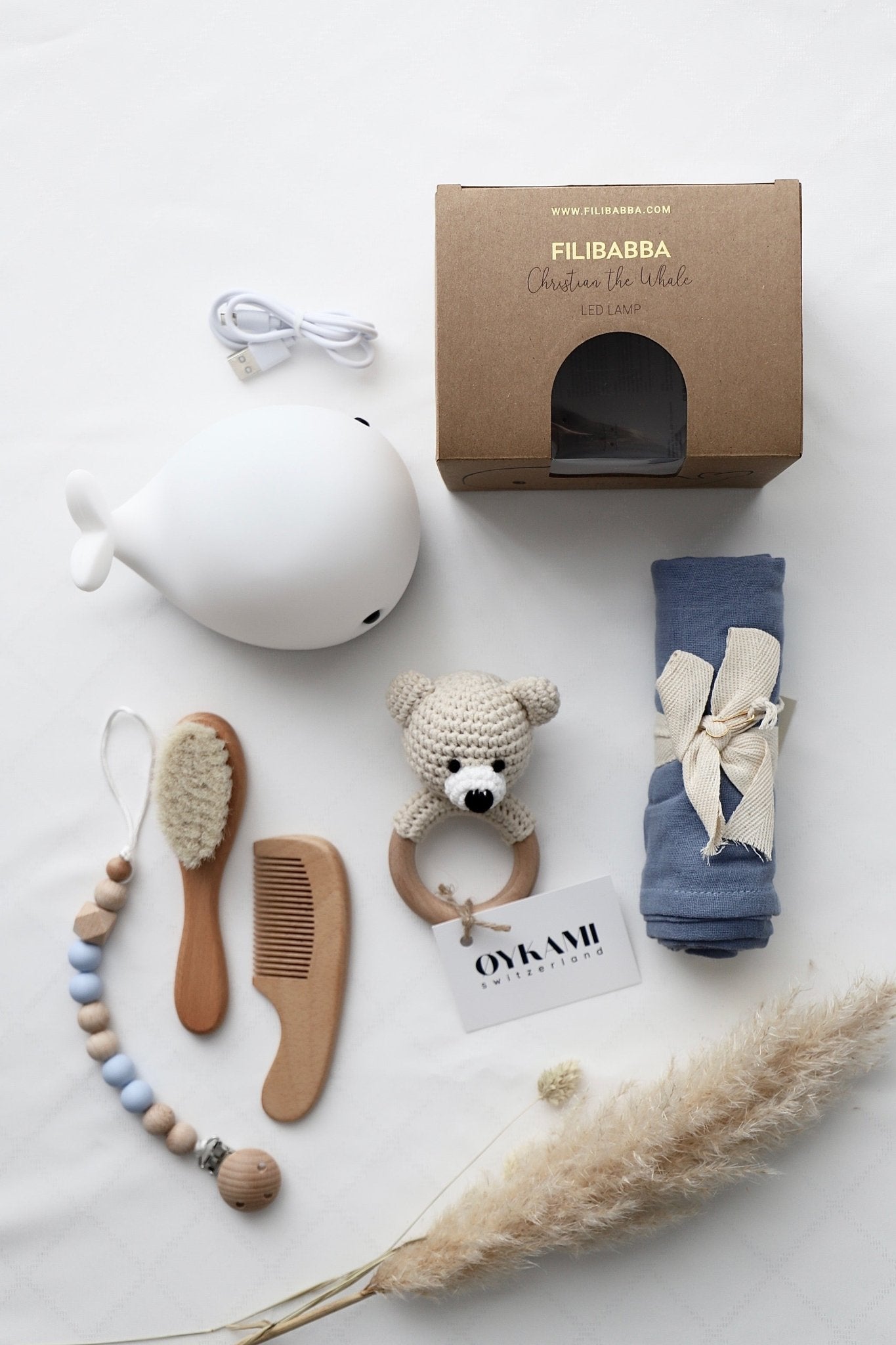 Baby Geschenkbox Junge "Athen" mit Wal Nachtlicht No. 5 - OYKAMI in a box
