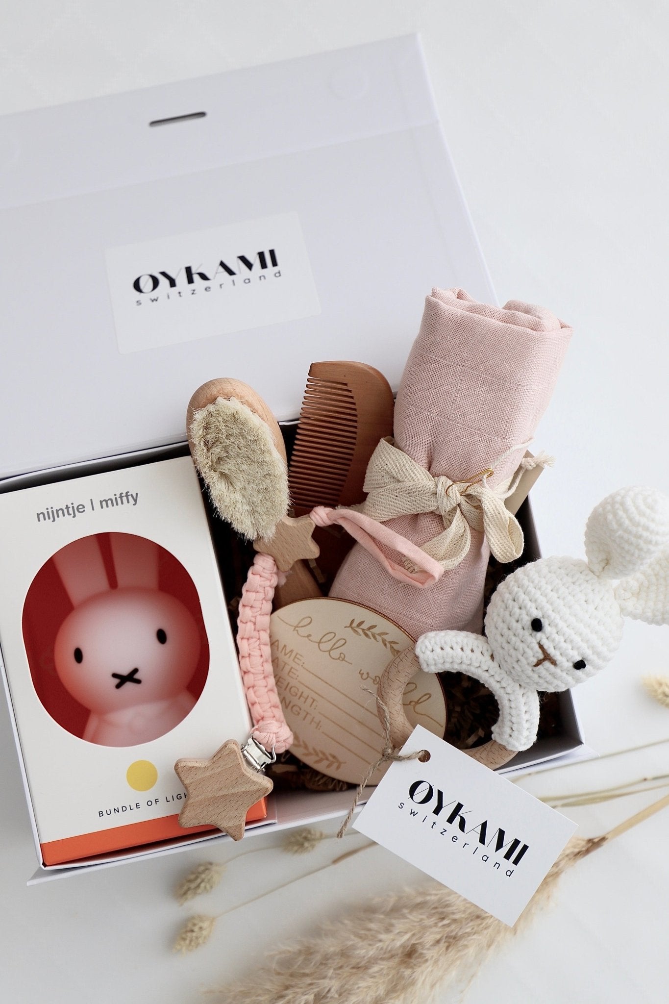 Baby Geschenkbox Mädchen "Kopenhagen 2" mit Miffy Nachtlicht - OYKAMI in a box