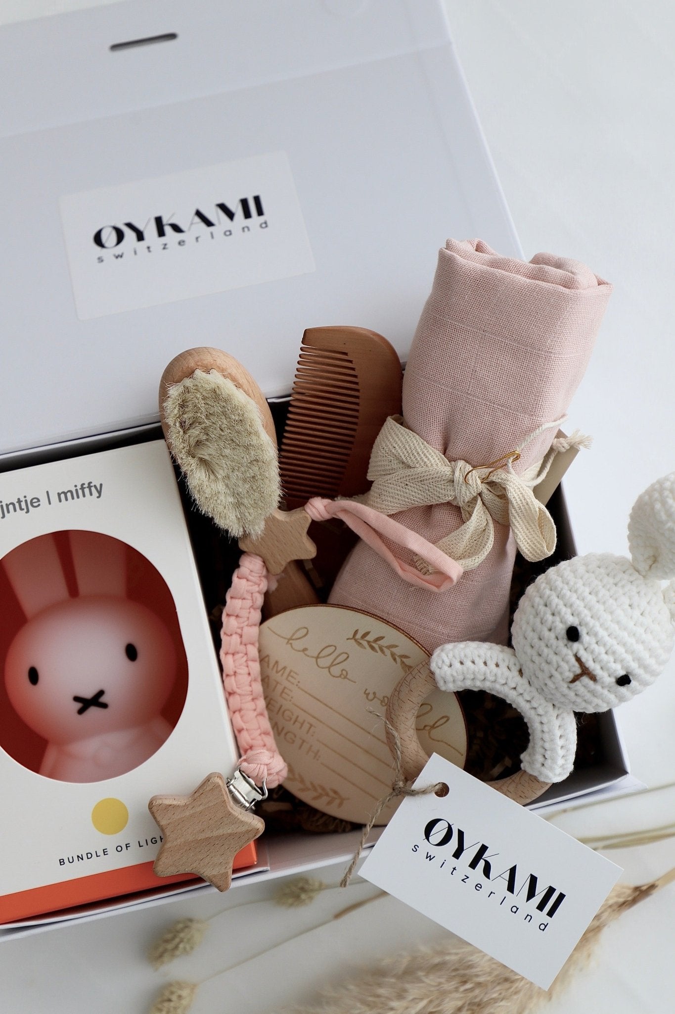 Baby Geschenkbox Mädchen "Kopenhagen 2" mit Miffy Nachtlicht - OYKAMI in a box