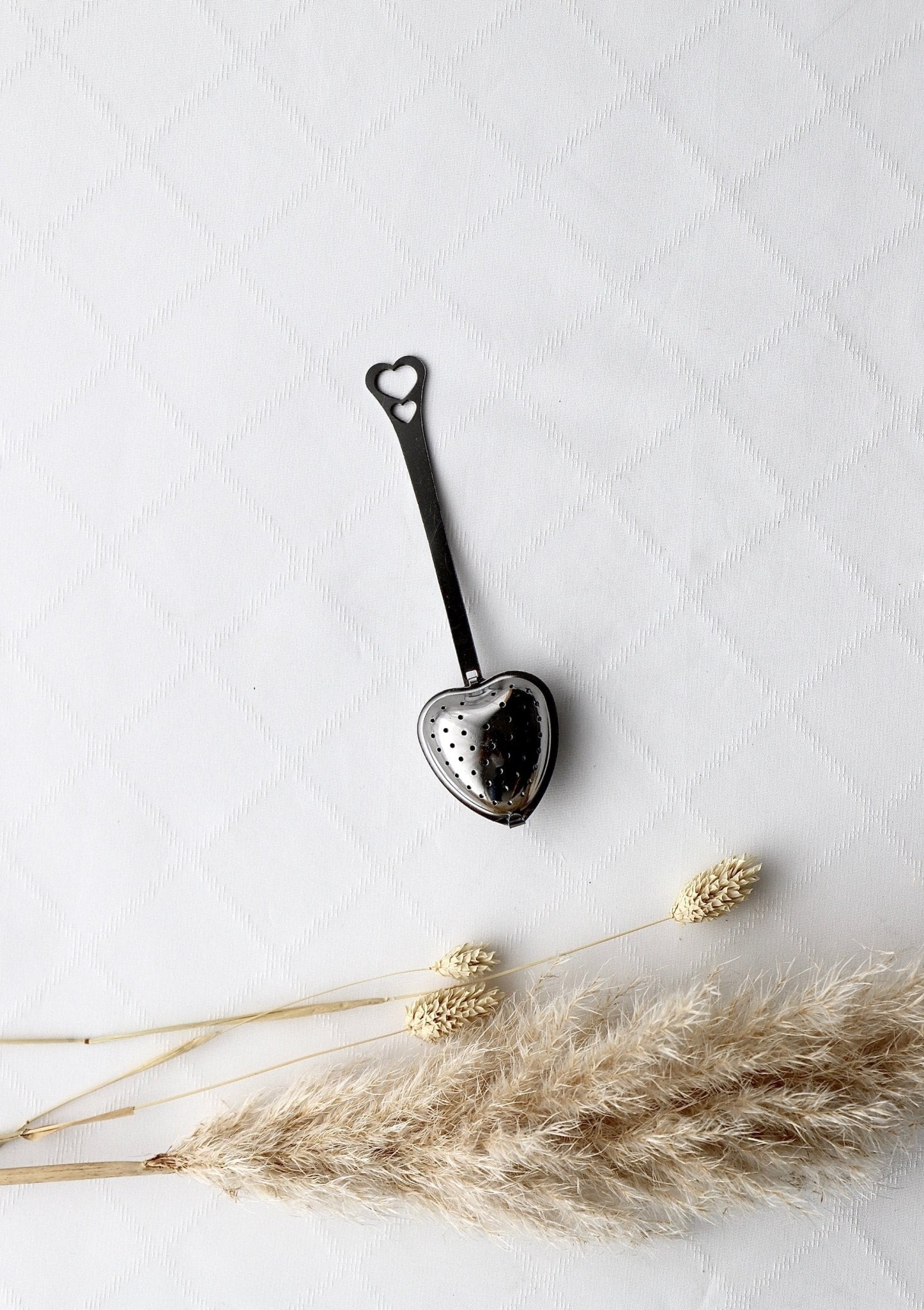 Tee - Ei in Herzform - OYKAMI in a box