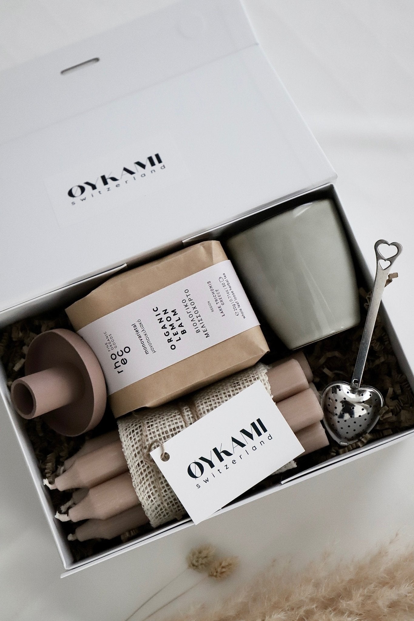 Tee Geschenkbox "London" - OYKAMI in a box