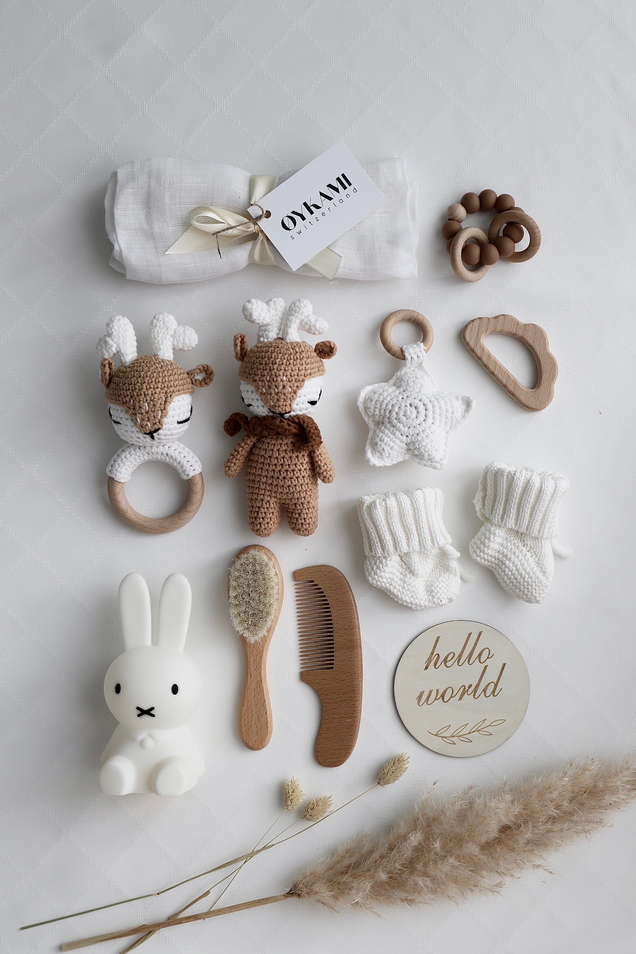 Baby Geschenkbox neutrale Farben "Madeira" mit Miffy Nachtlicht und Elch