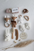 Load image into Gallery viewer, Baby Geschenkbox Mädchen weiss "Madeira" mit Miffy Nachtlicht und Elch
