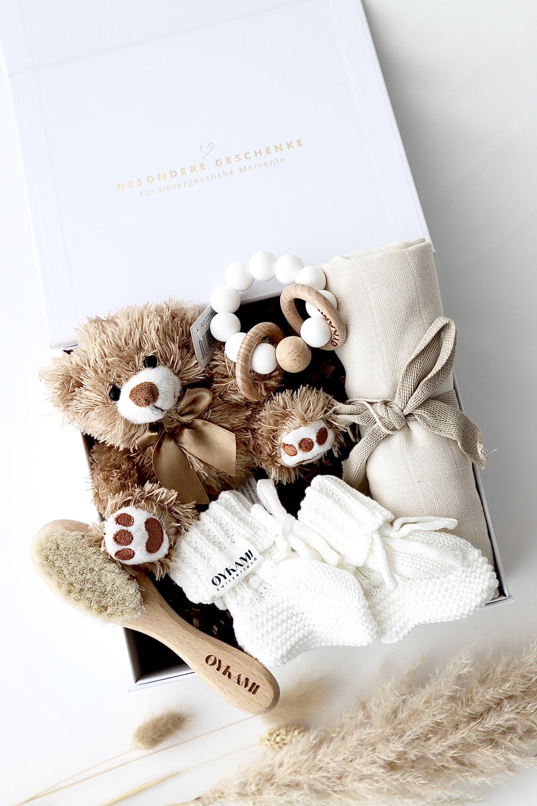 Baby Geschenkbox "Bruno" Weiss - heller Bär