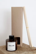 Load image into Gallery viewer, Fragrance sticks "Cardamom & White Pepper", 100 ml
