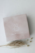 Bild in Galerie-Betrachter laden, Baby Geschenkbox Miffy little Flowers
