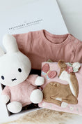 Bild in Galerie-Betrachter laden, Baby Geschenkbox 2 - Miffy Rosa
