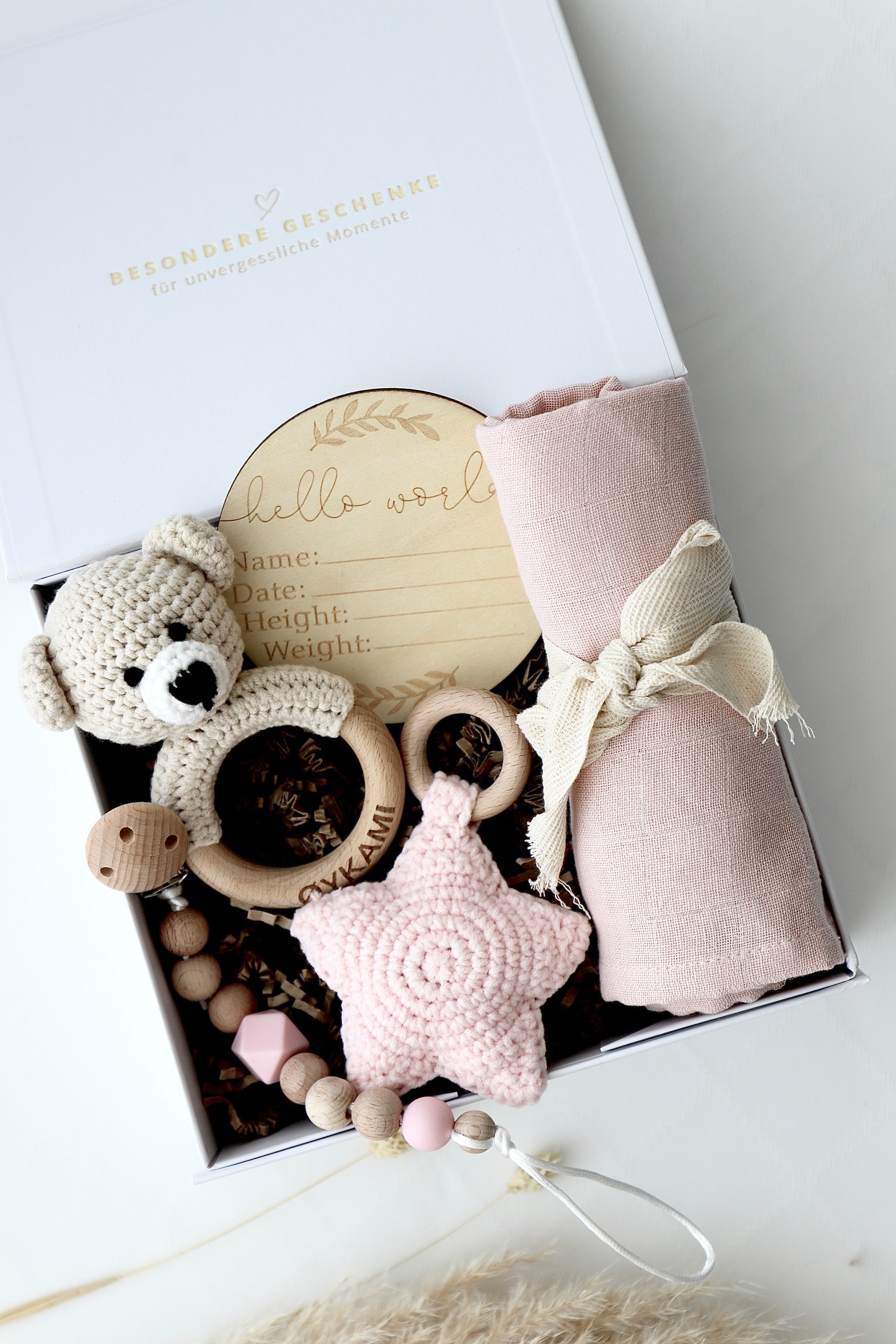 Baby Geschenkbox Mädchen "Estland" heller Bär