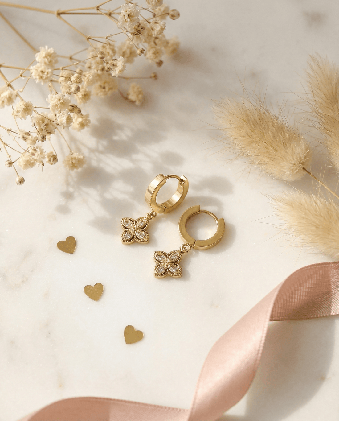 AMOÉ Blossom Ohrringe - OYKAMI in a box