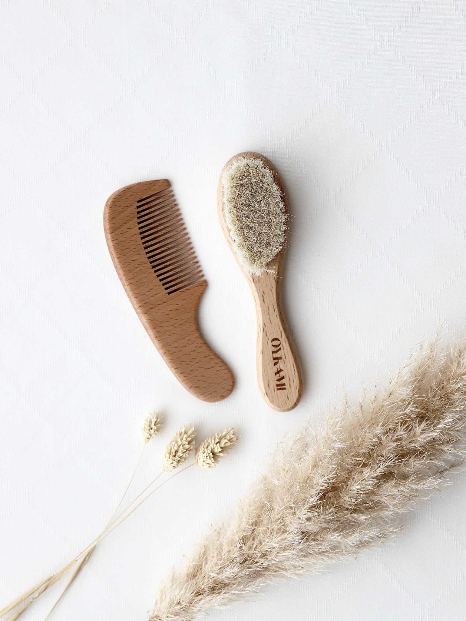 Baby - Bürstenset aus Holz - OYKAMI in a box