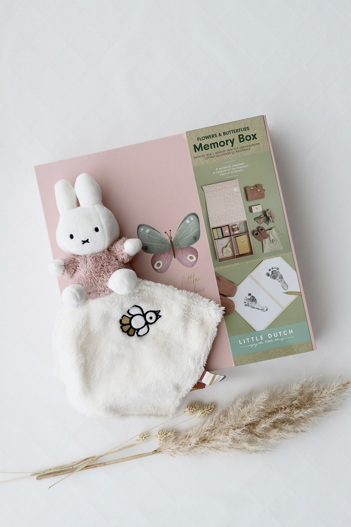 Baby Erinnerungsbox Rosa - Miffy Kuscheltuch - OYKAMI in a box