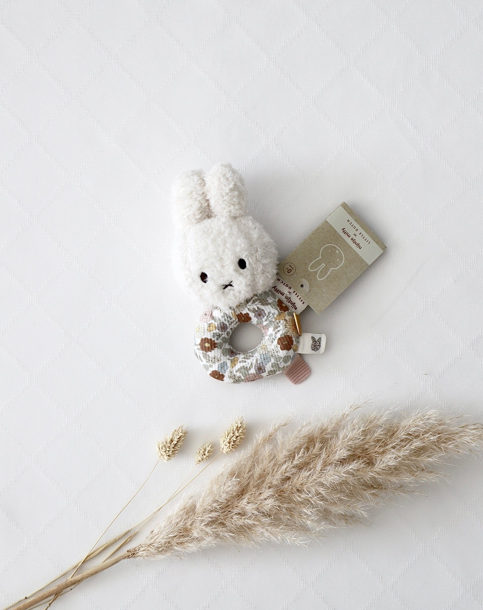 Baby Erinnerungsbuch "mein erstes Jahr" mit Miffy Rassel Blumen - OYKAMI in a box