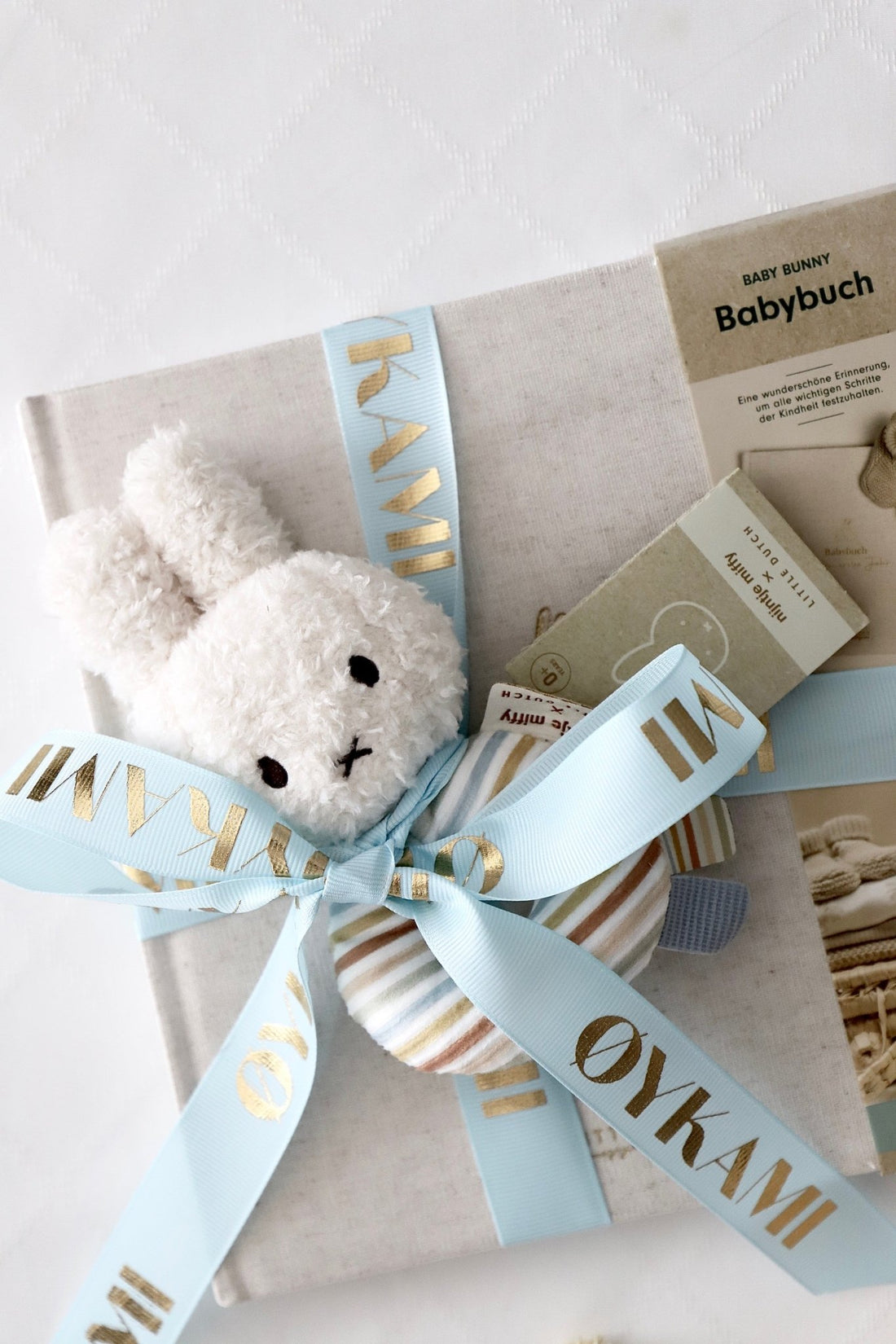 Baby Erinnerungsbuch "mein erstes Jahr" mit Miffy Rassel Streifen - OYKAMI in a box