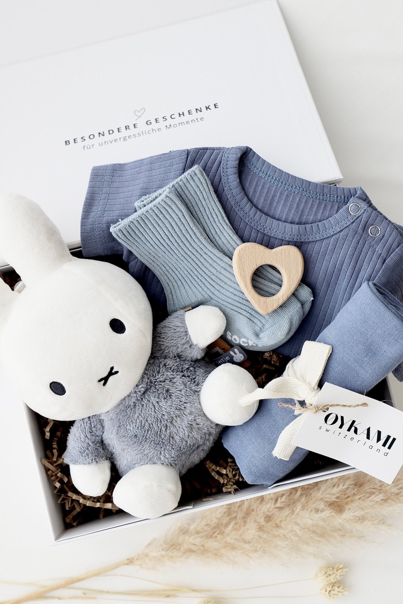 Baby Geschenkbox 1 - Miffy Blau - OYKAMI in a box