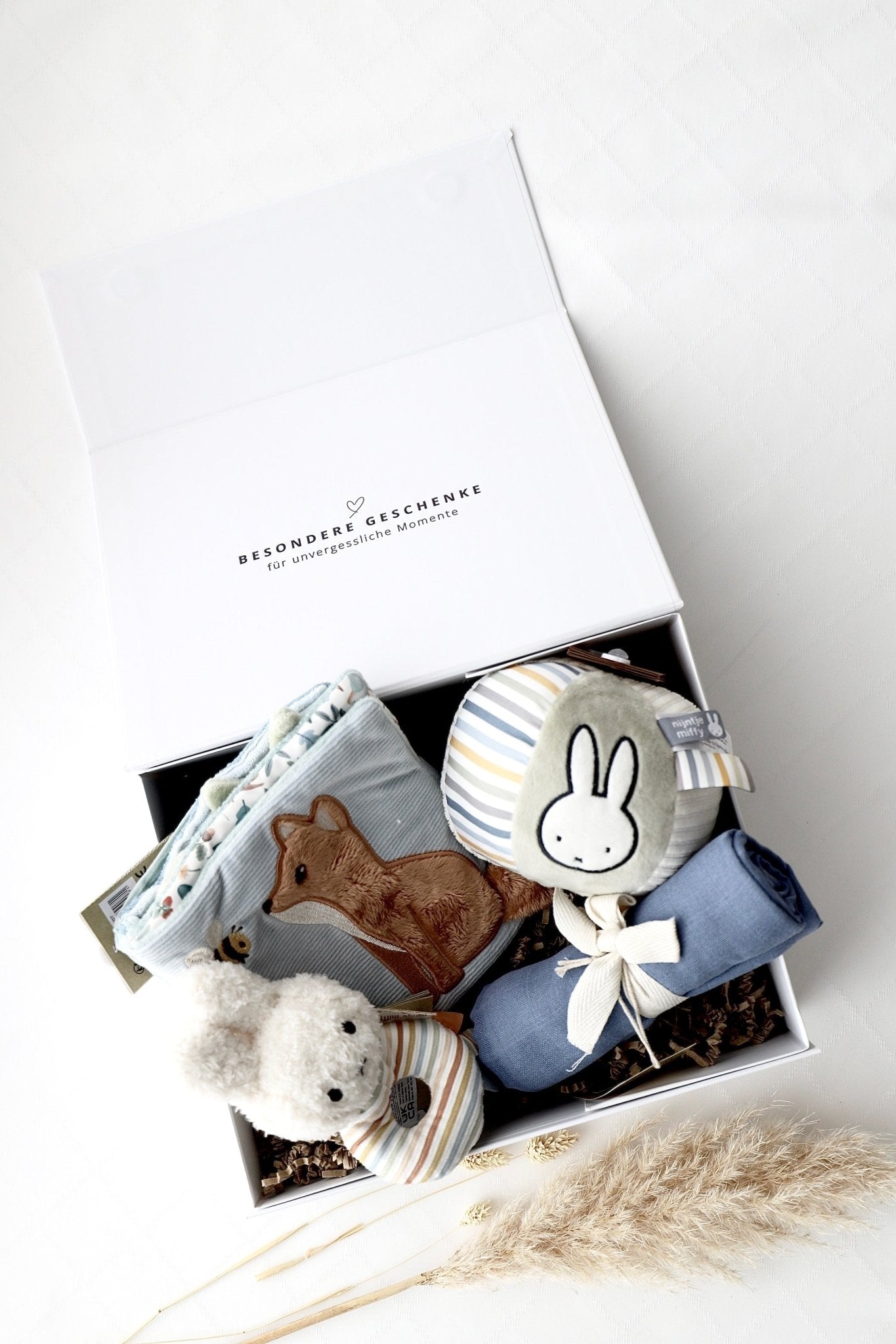 Baby Geschenkbox 3 - Miffy Blau - OYKAMI in a box