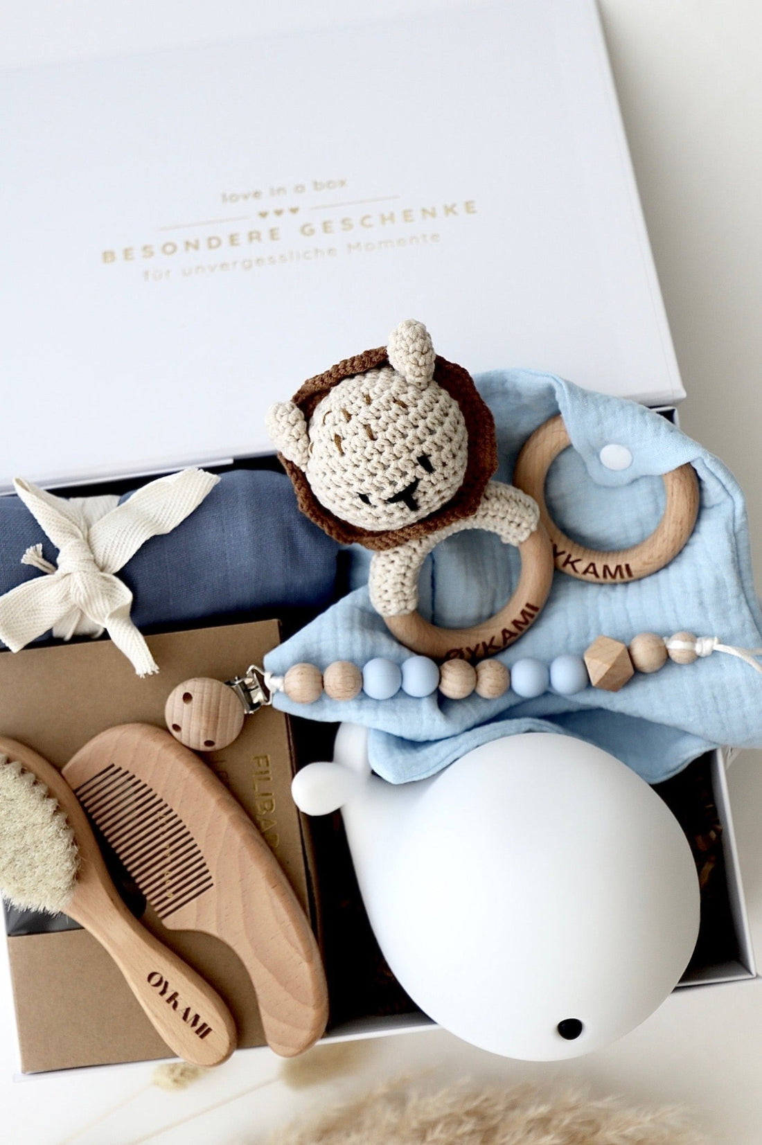Baby Geschenkbox Blau "Athen" mit Löwe - OYKAMI in a box
