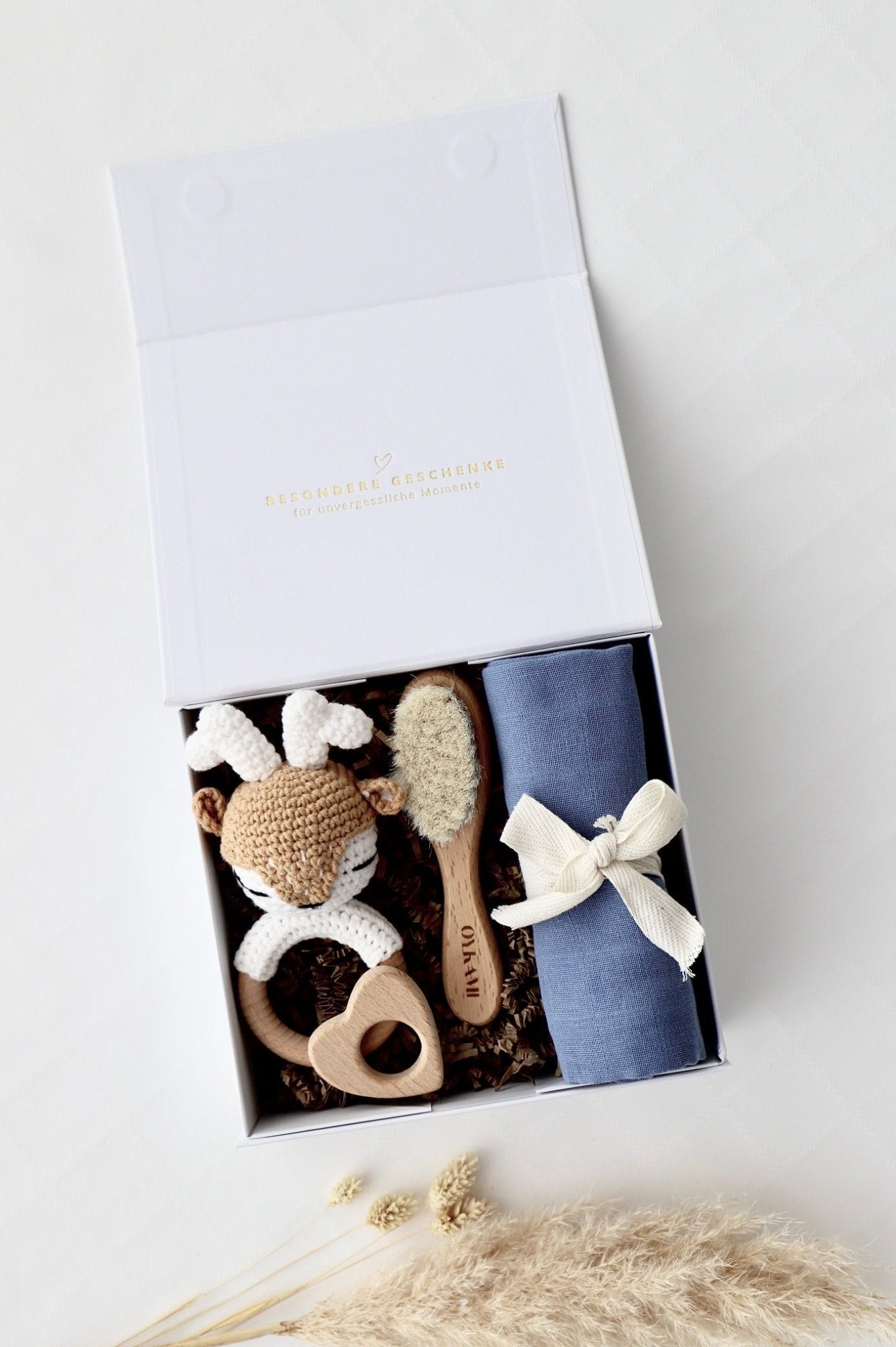 Baby Geschenkbox Blau "Colmar" Elch - OYKAMI in a box