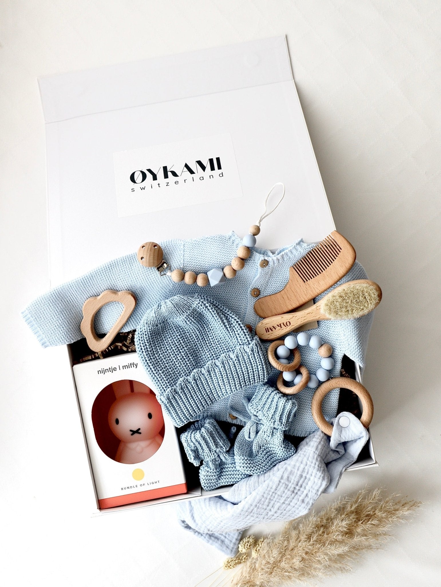 Baby Geschenkbox Blau "Como" Nachtlicht Miffy - OYKAMI in a box