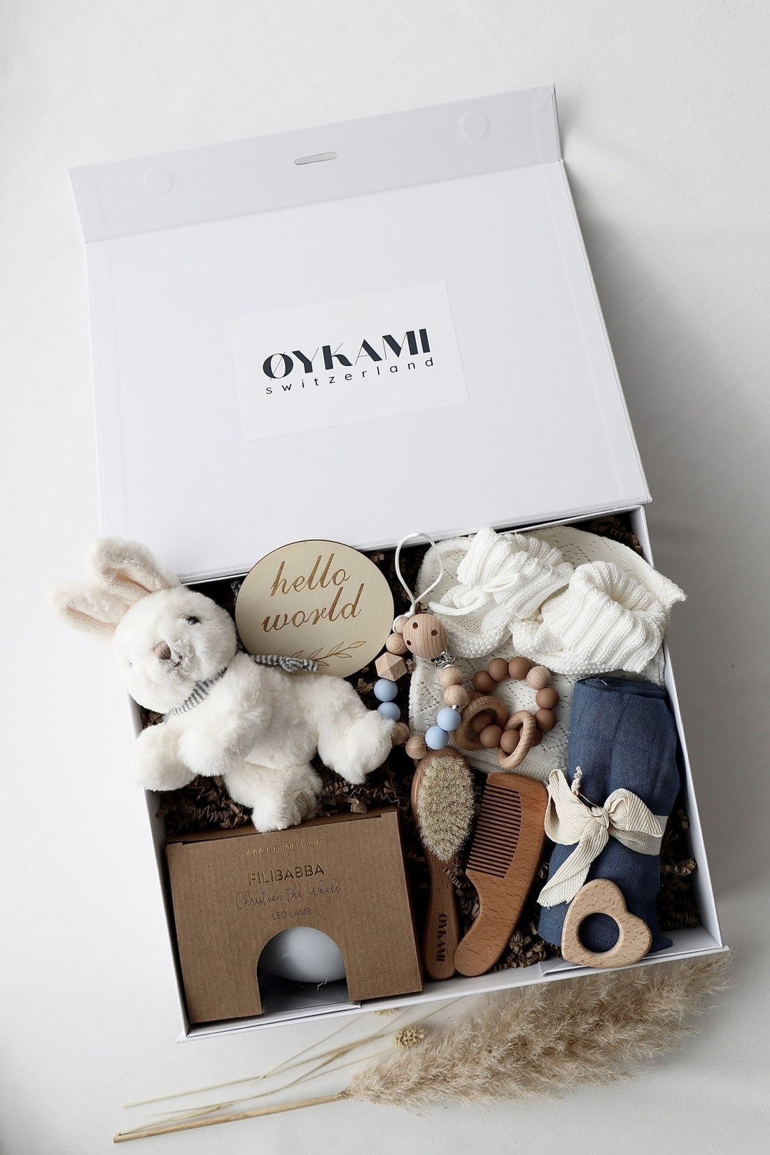 Baby Geschenkbox Blau "Paris" Hase Weiss - OYKAMI in a box
