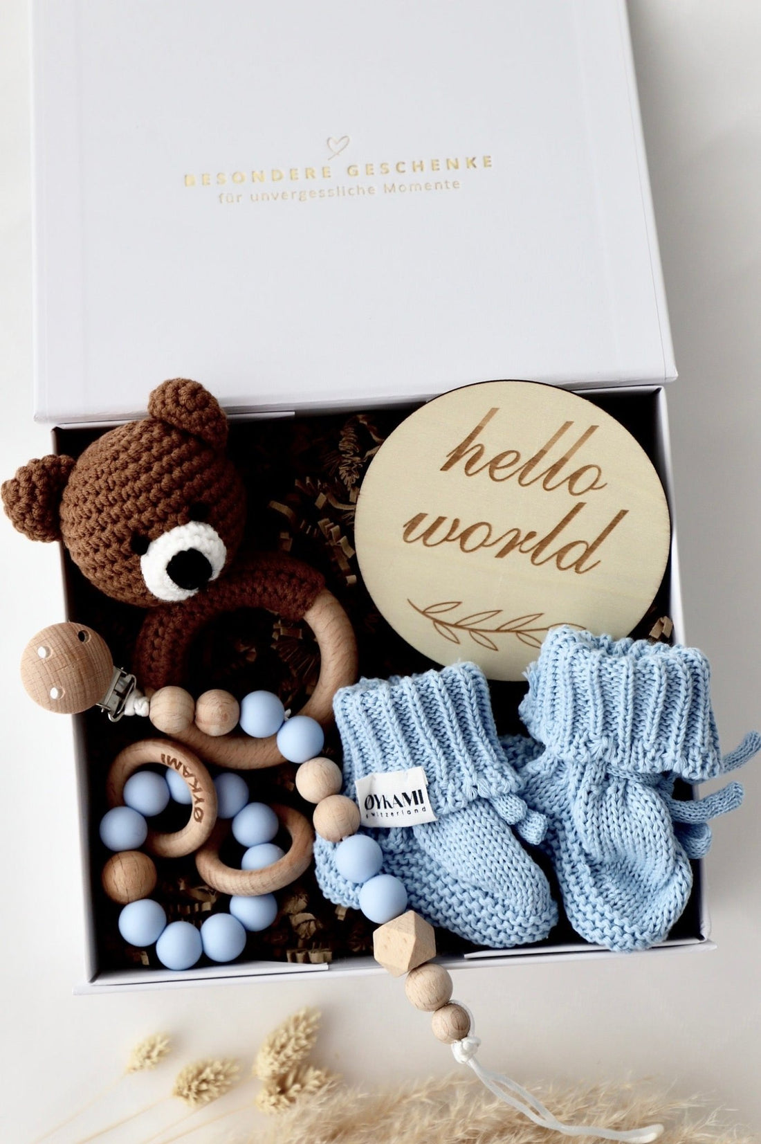 Baby Geschenkbox Blau "Phoenix" dunkler Bär - OYKAMI in a box
