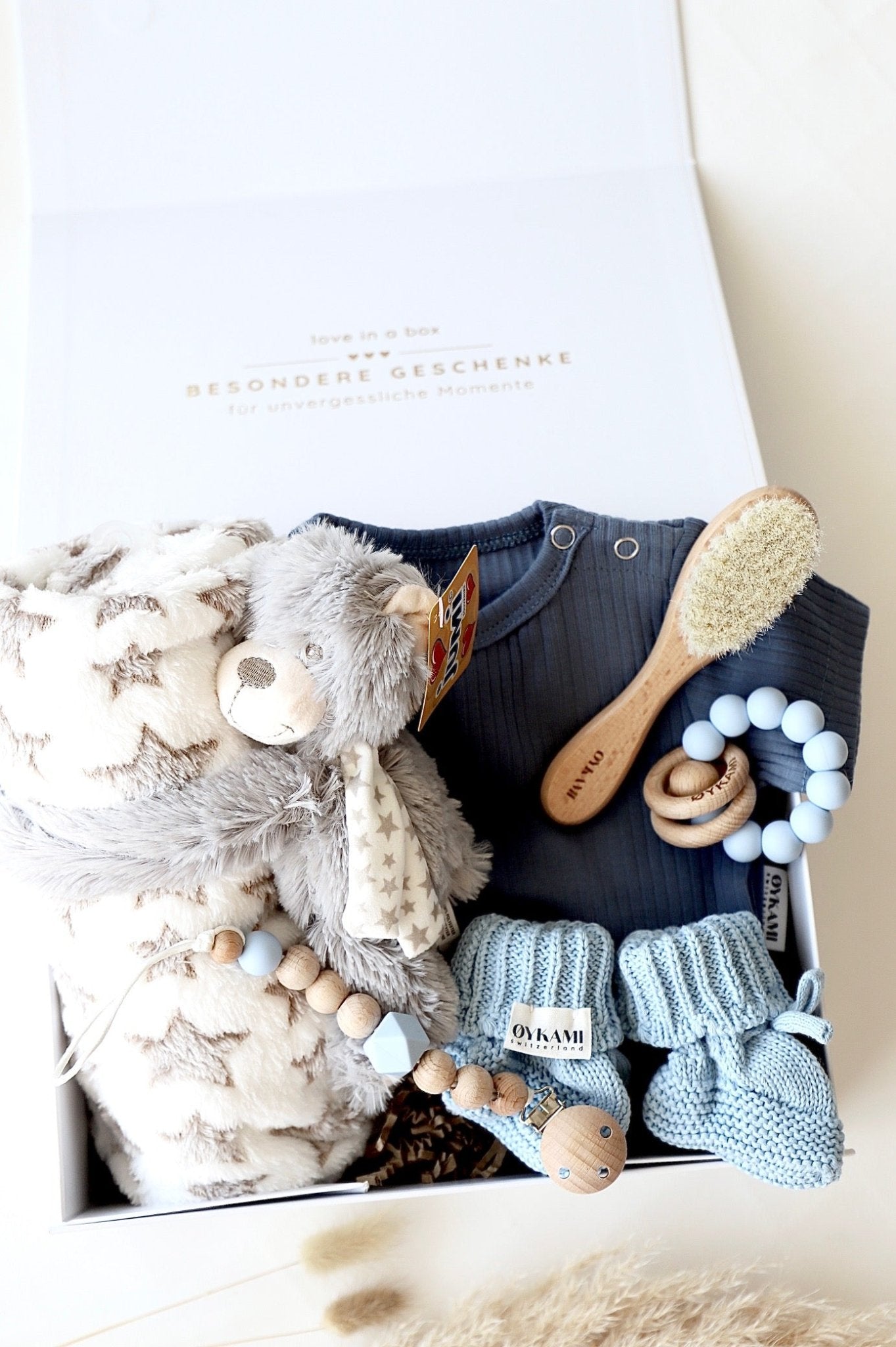 Baby Geschenkbox Blau "Venezia" mit Bär - OYKAMI in a box