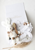 Baby Geschenkbox Bunny Lotti – First Knit Weiss - OYKAMI in a box