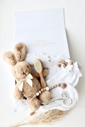 Baby Geschenkbox Bunny Lotti – First Knit Weiss - OYKAMI in a box