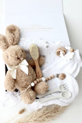 Baby Geschenkbox Bunny Lotti – First Knit Weiss - OYKAMI in a box