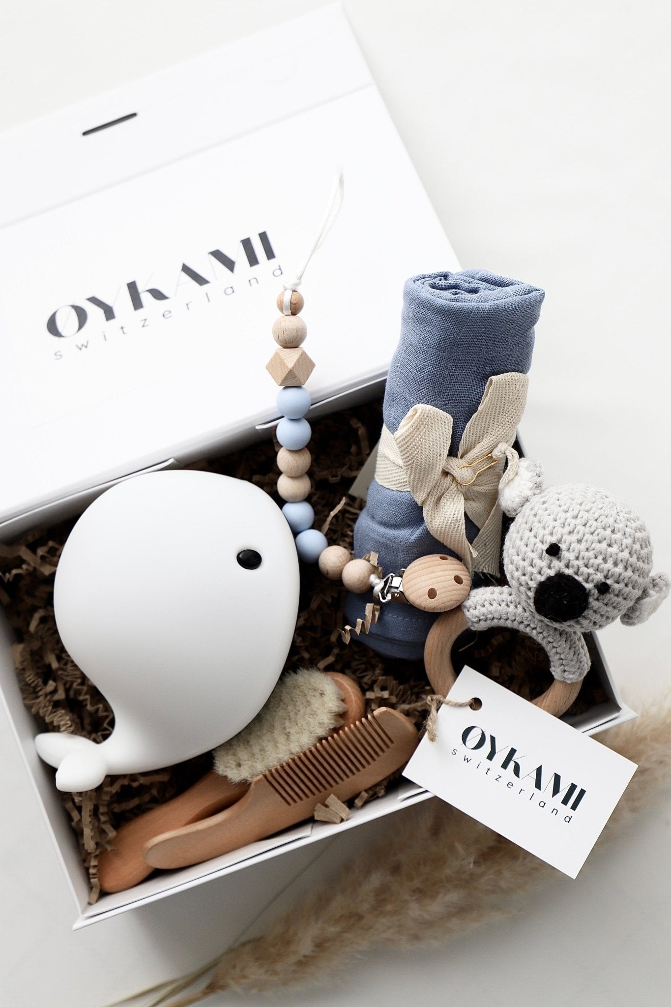 Baby Geschenkbox Junge "Athen" mit Wal Nachtlicht No. 6 - OYKAMI in a box