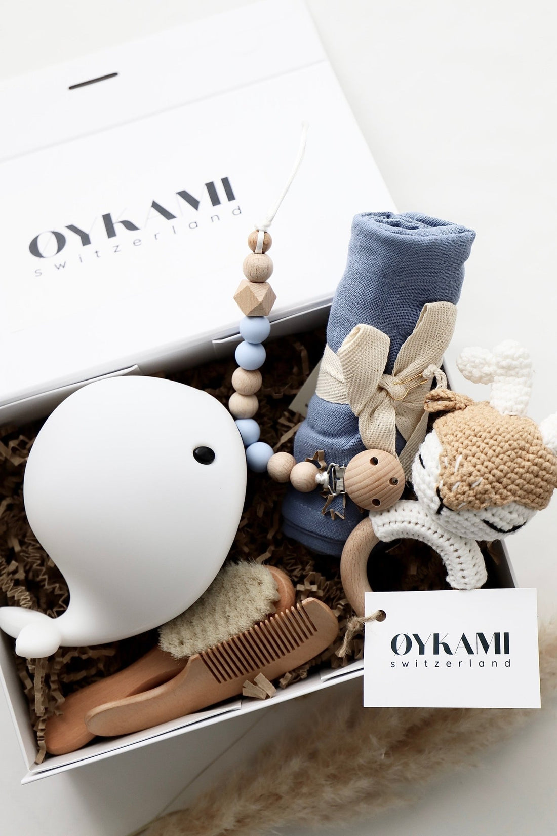 Baby Geschenkbox Junge "Athen" mit Wal Nachtlicht No. 7 - OYKAMI in a box