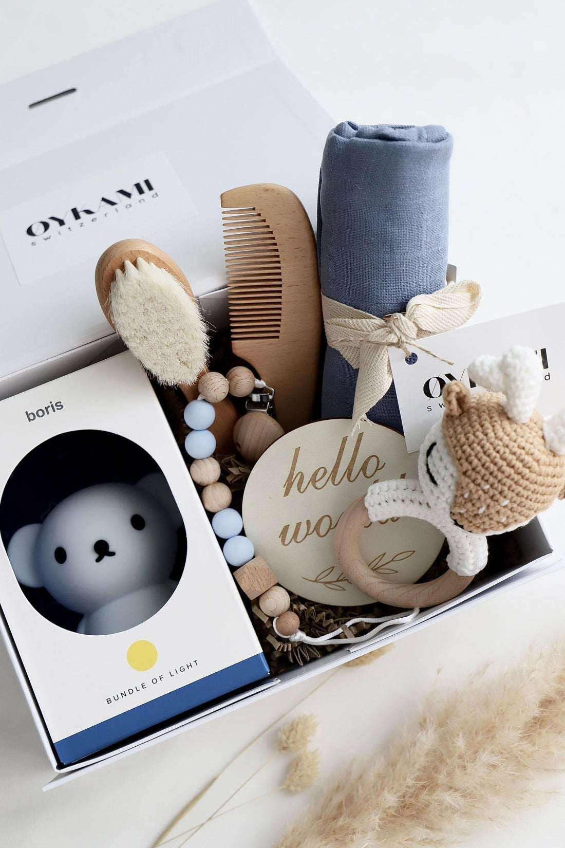 Baby Geschenkbox Junge "Madrit" mit Boris und Elch - OYKAMI in a box