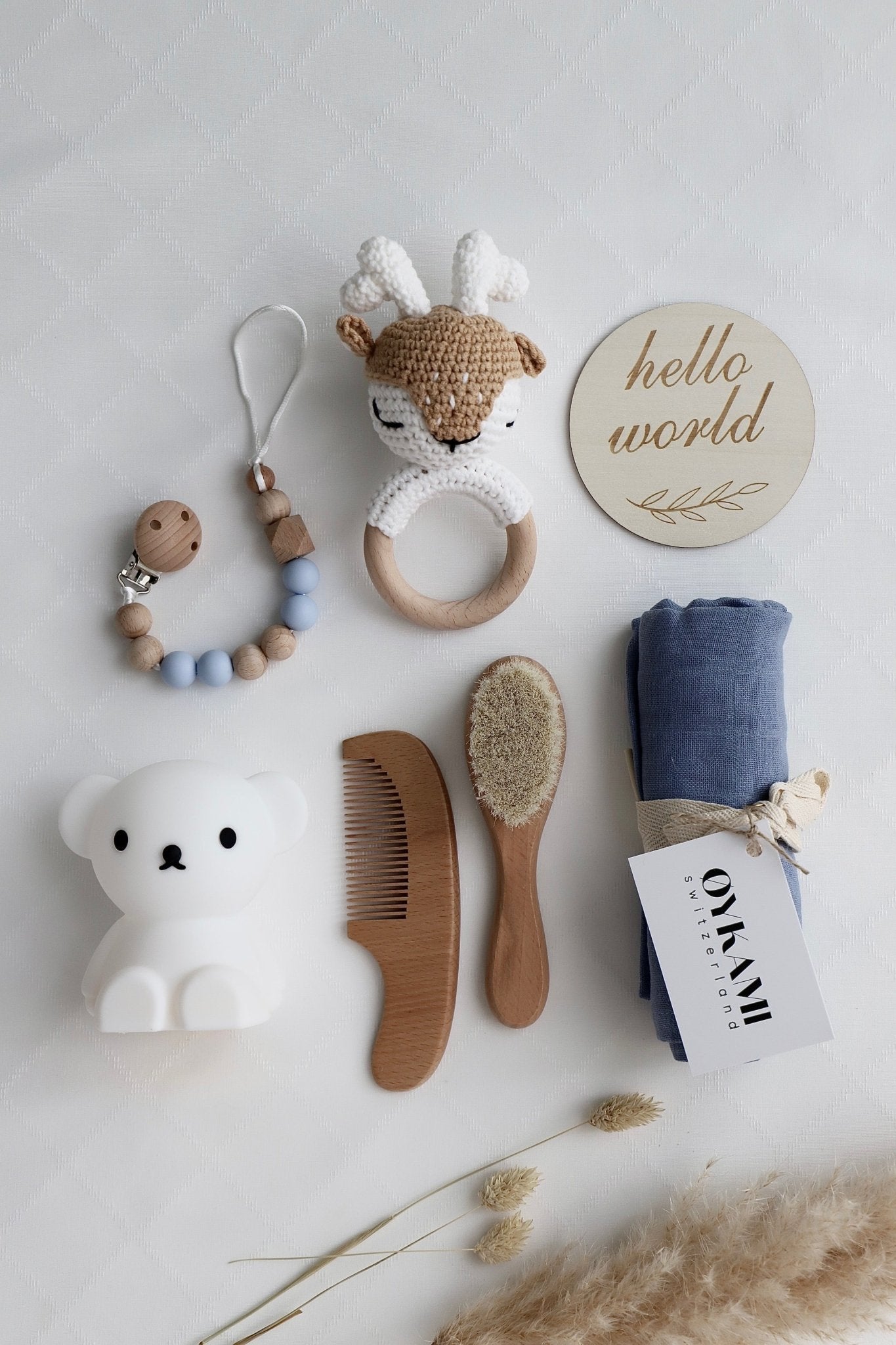 Baby Geschenkbox Junge "Madrit" mit Boris und Elch - OYKAMI in a box