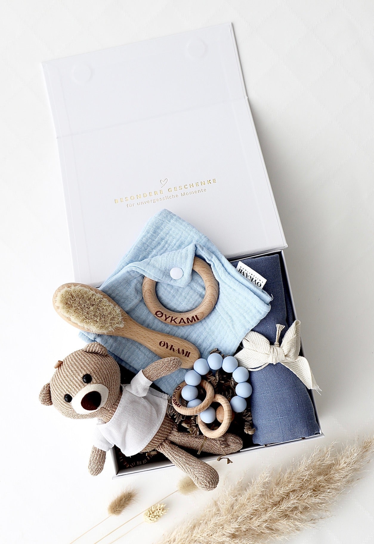 Baby Geschenkbox „Little Bear“ Blau - OYKAMI in a box