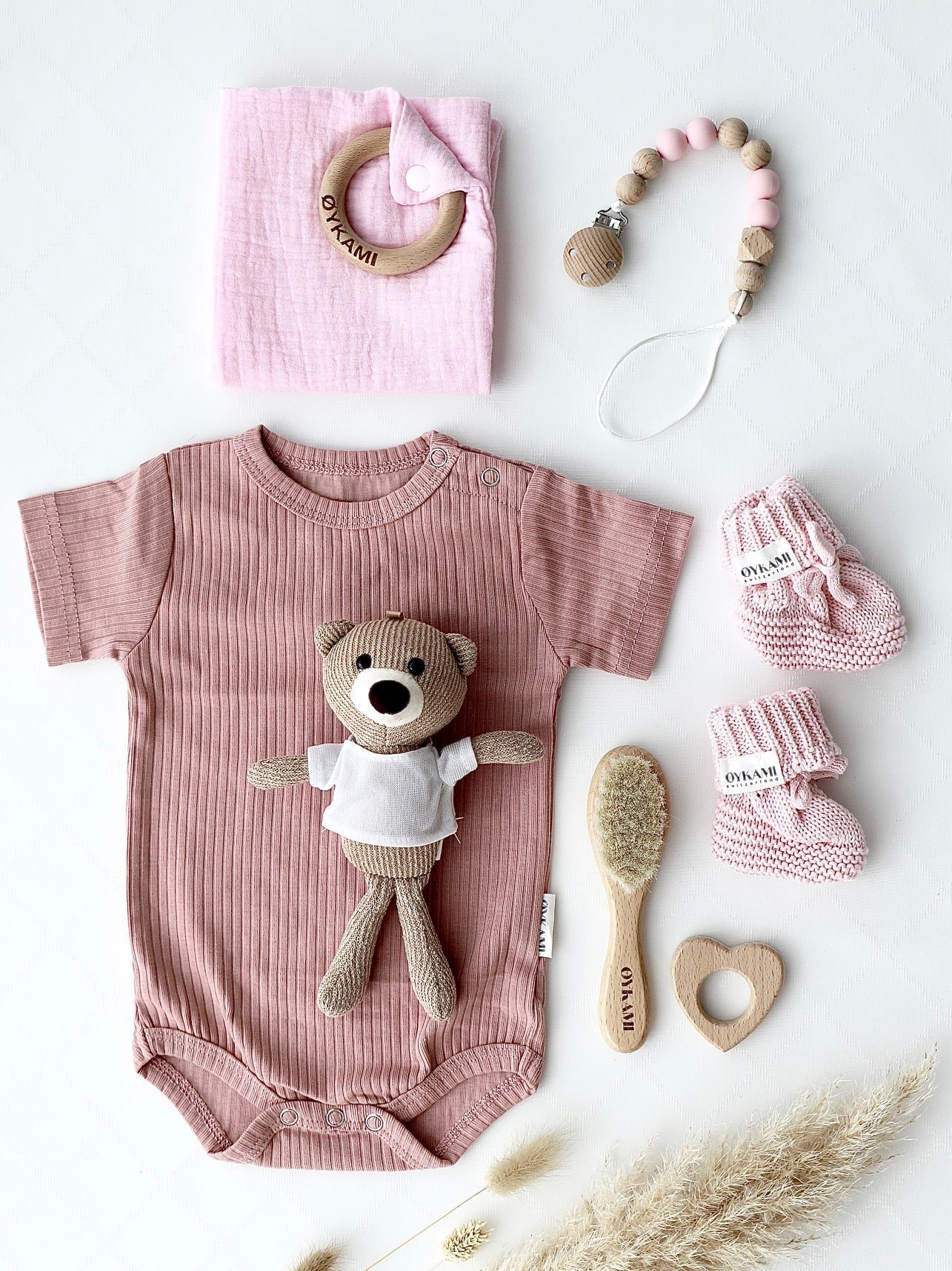 Baby Geschenkbox „Little Bear Deluxe“ Rosa - OYKAMI in a box