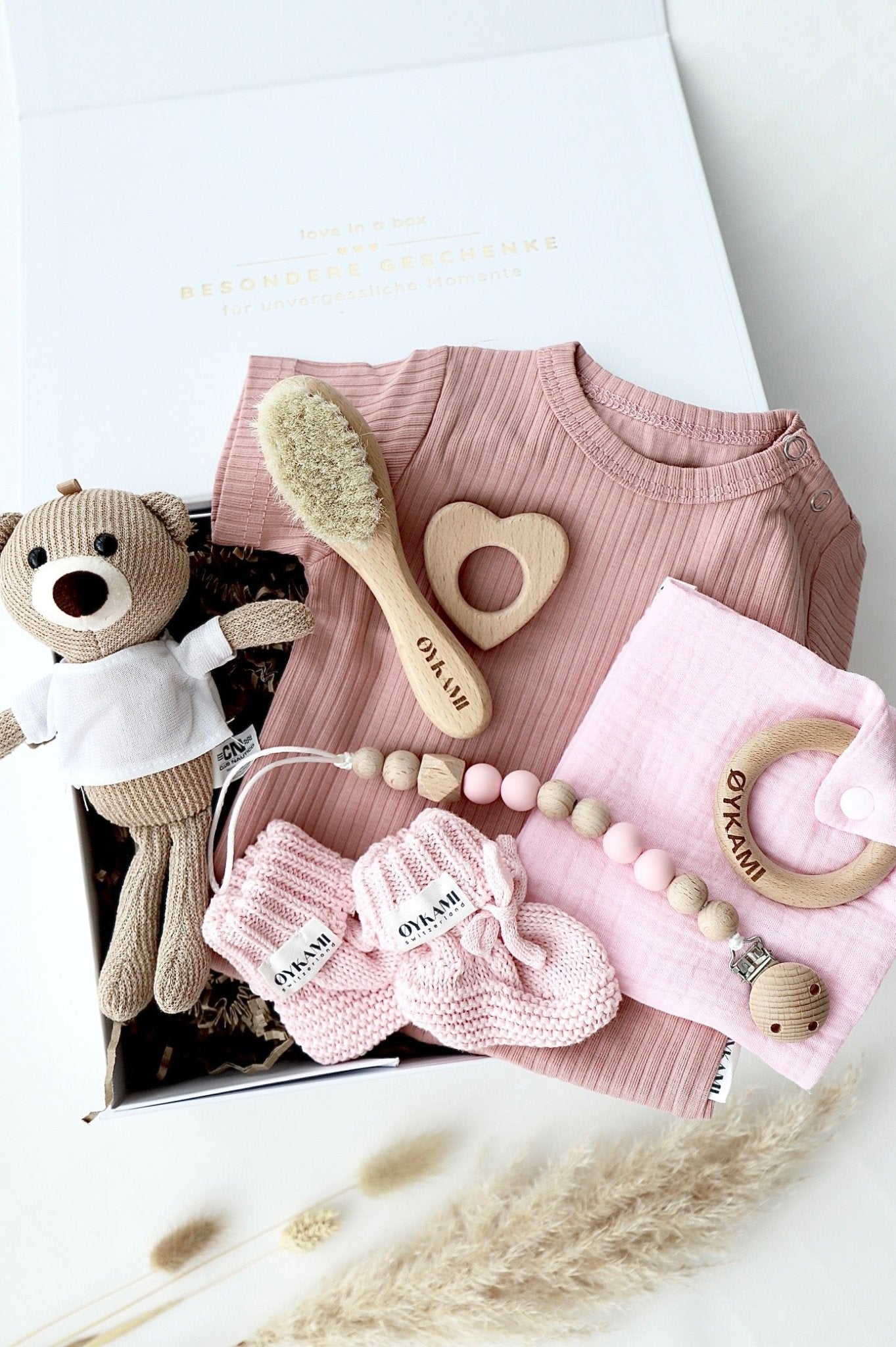 Baby Geschenkbox „Little Bear Deluxe“ Rosa - OYKAMI in a box