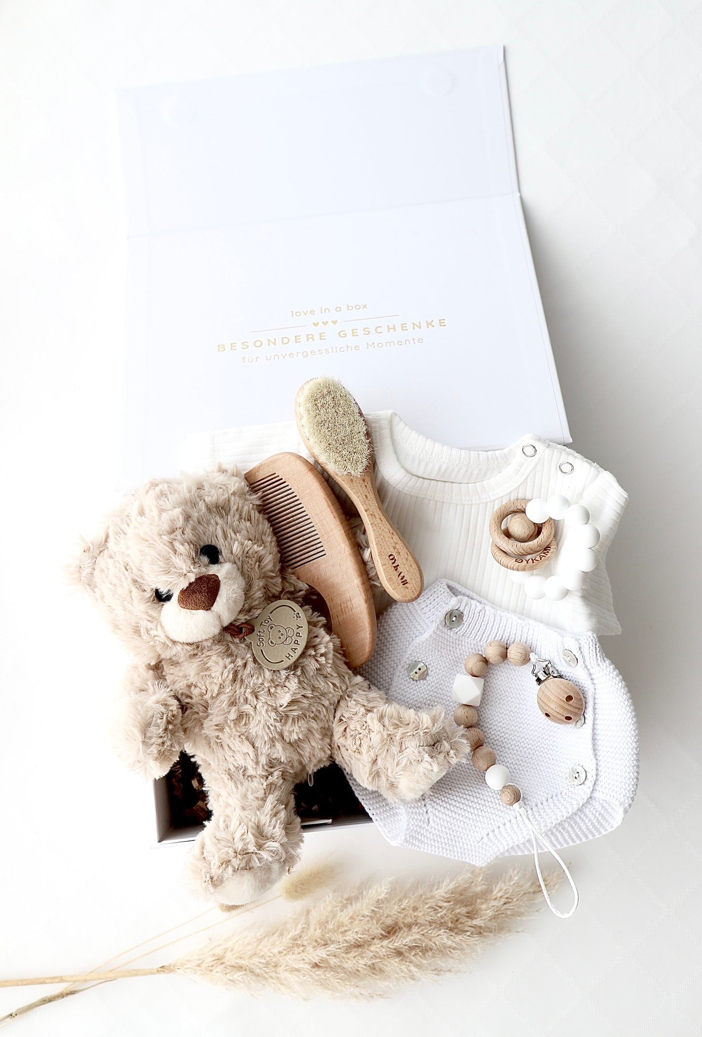 Baby Geschenkbox „Little Bloom“ Weiss Lou - OYKAMI in a box