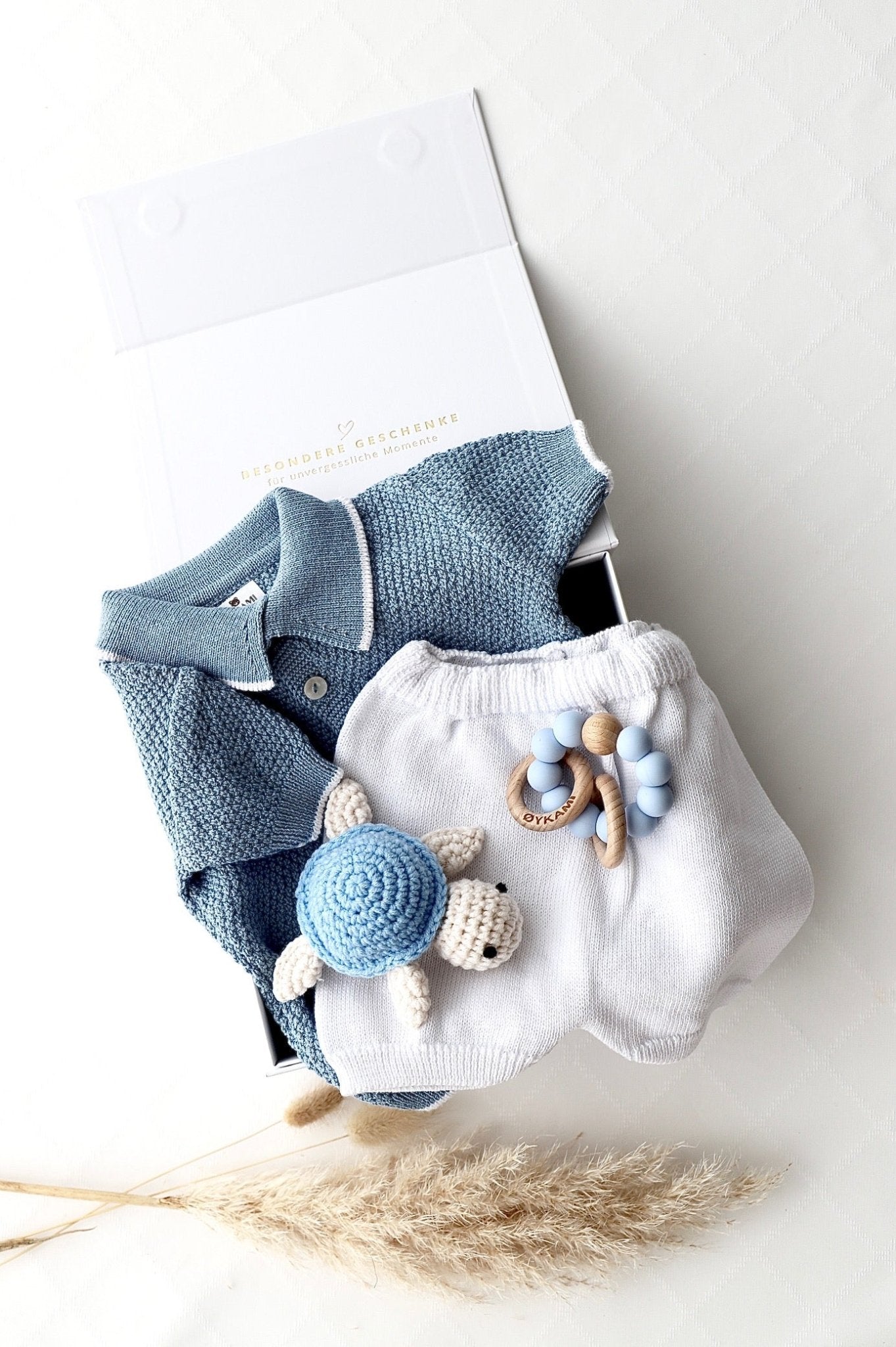 Baby Geschenkbox „Little Classic“ Blau - OYKAMI in a box