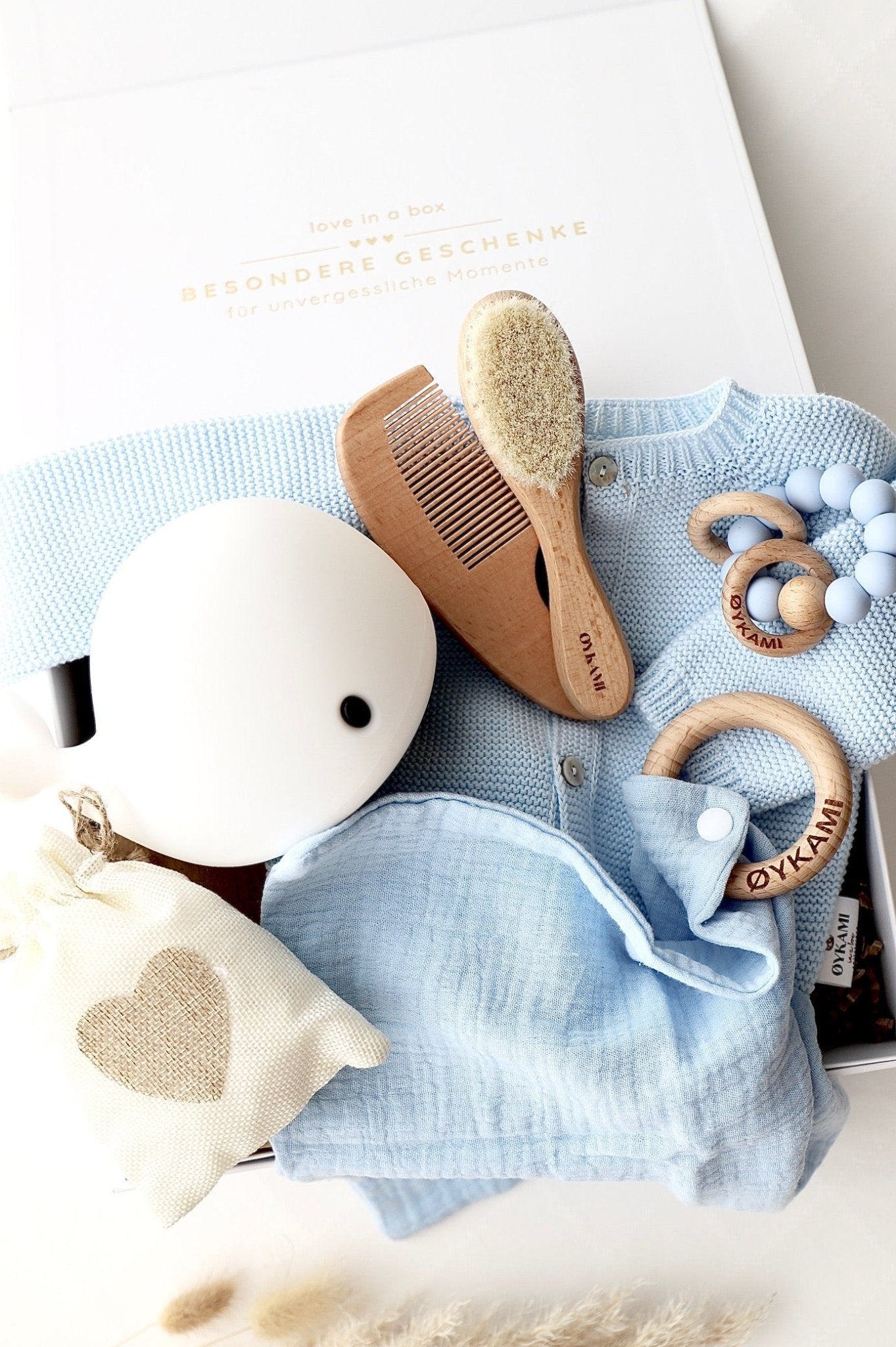 Baby Geschenkbox „Little Waves“ Blau - OYKAMI in a box