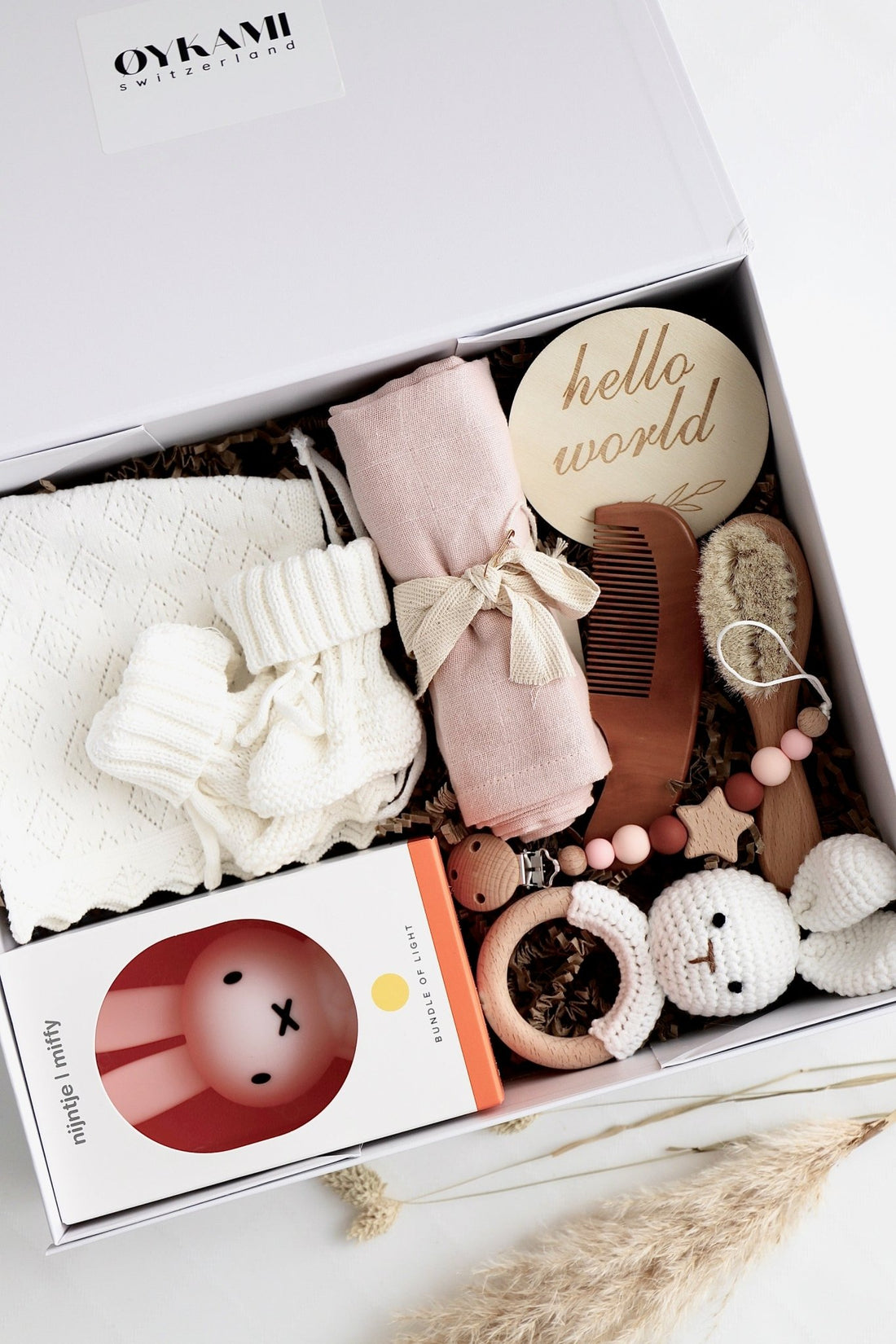 Baby Geschenkbox Mädchen "Arizona" mit Miffy Nachtlicht und Hase - OYKAMI in a box