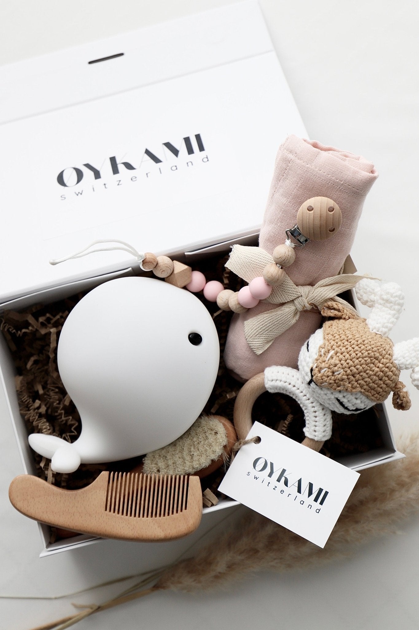 Baby Geschenkbox Mädchen "Athen" mit Wal Nachtlicht - OYKAMI in a box