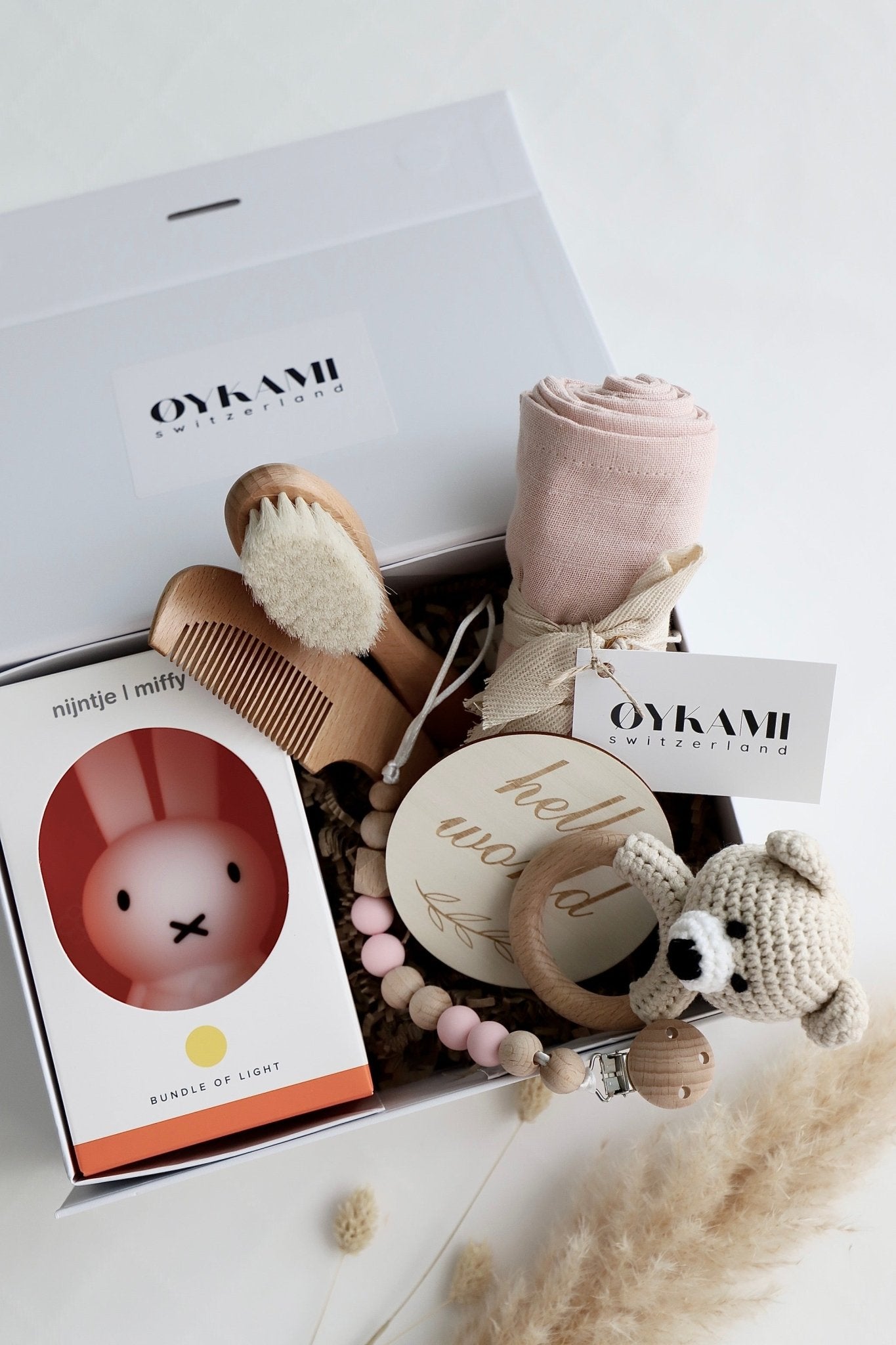 Baby Geschenkbox Mädchen "Casablanca" mit Miffy Nachtlicht und heller Bär - OYKAMI in a box