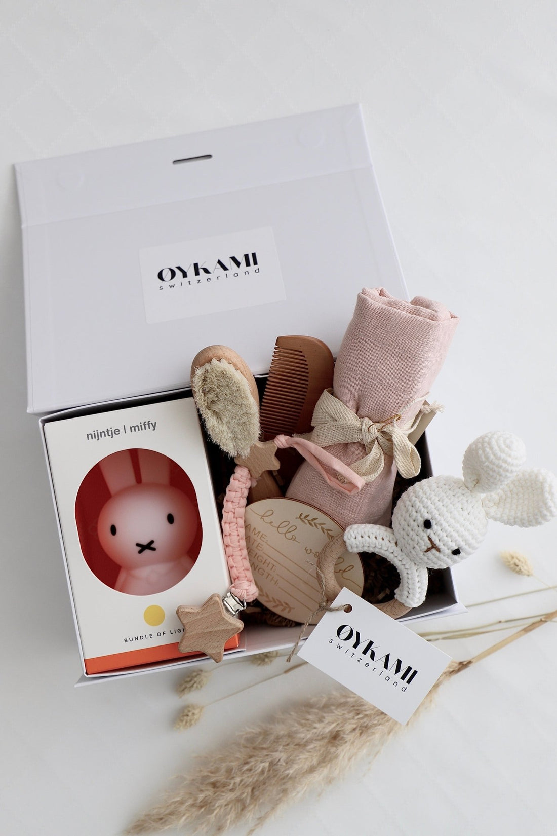 Baby Geschenkbox Mädchen "Kopenhagen 2" mit Miffy Nachtlicht - OYKAMI in a box