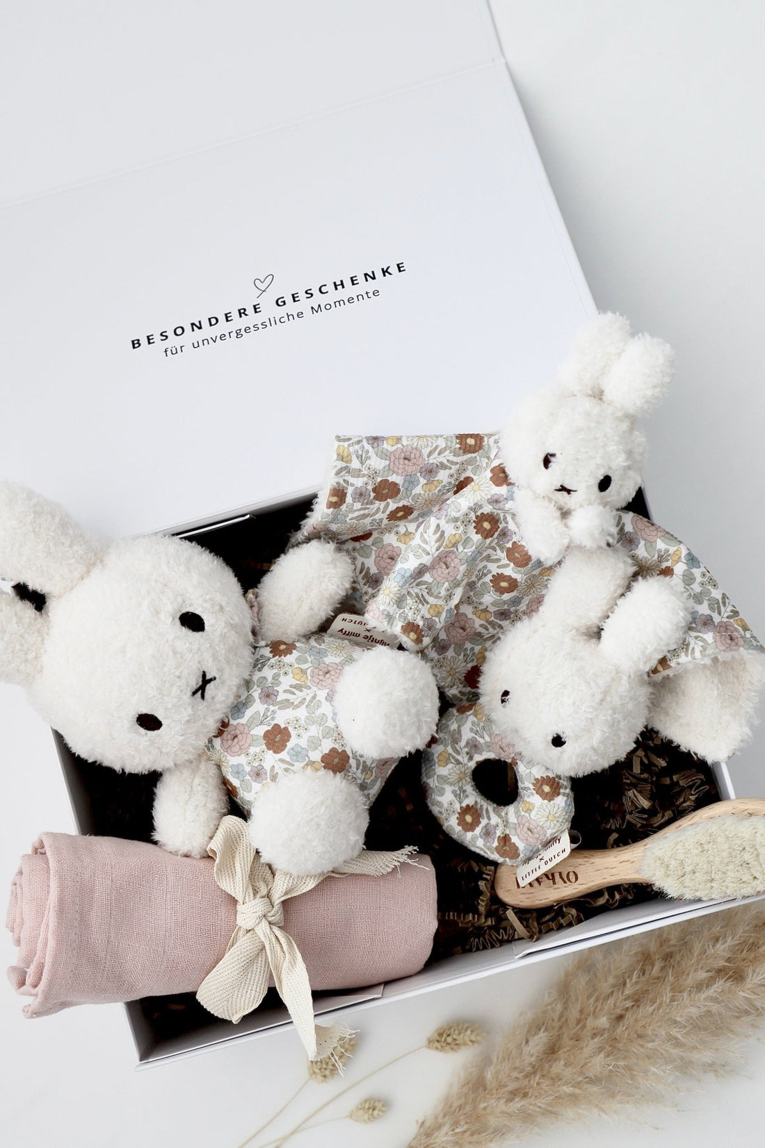 Baby Geschenkbox Miffy little Flowers - OYKAMI in a box