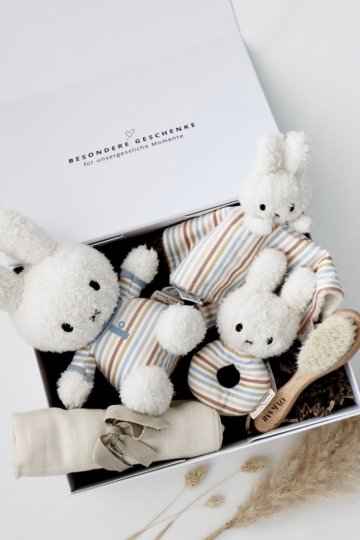 Baby Geschenkbox Miffy Streifen - OYKAMI in a box