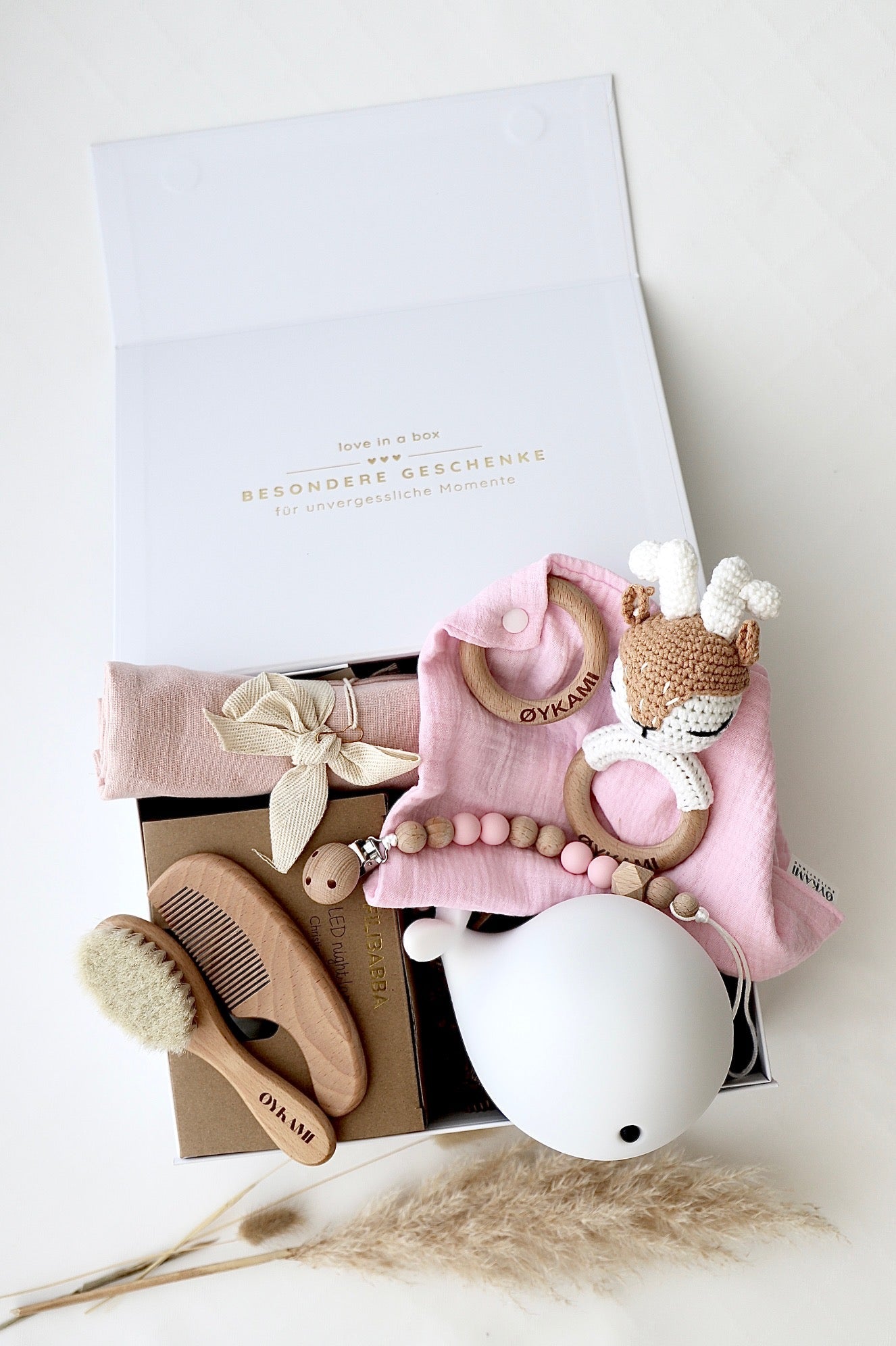 Baby Geschenkbox Rosa "Athen" mit Hirsch - OYKAMI in a box