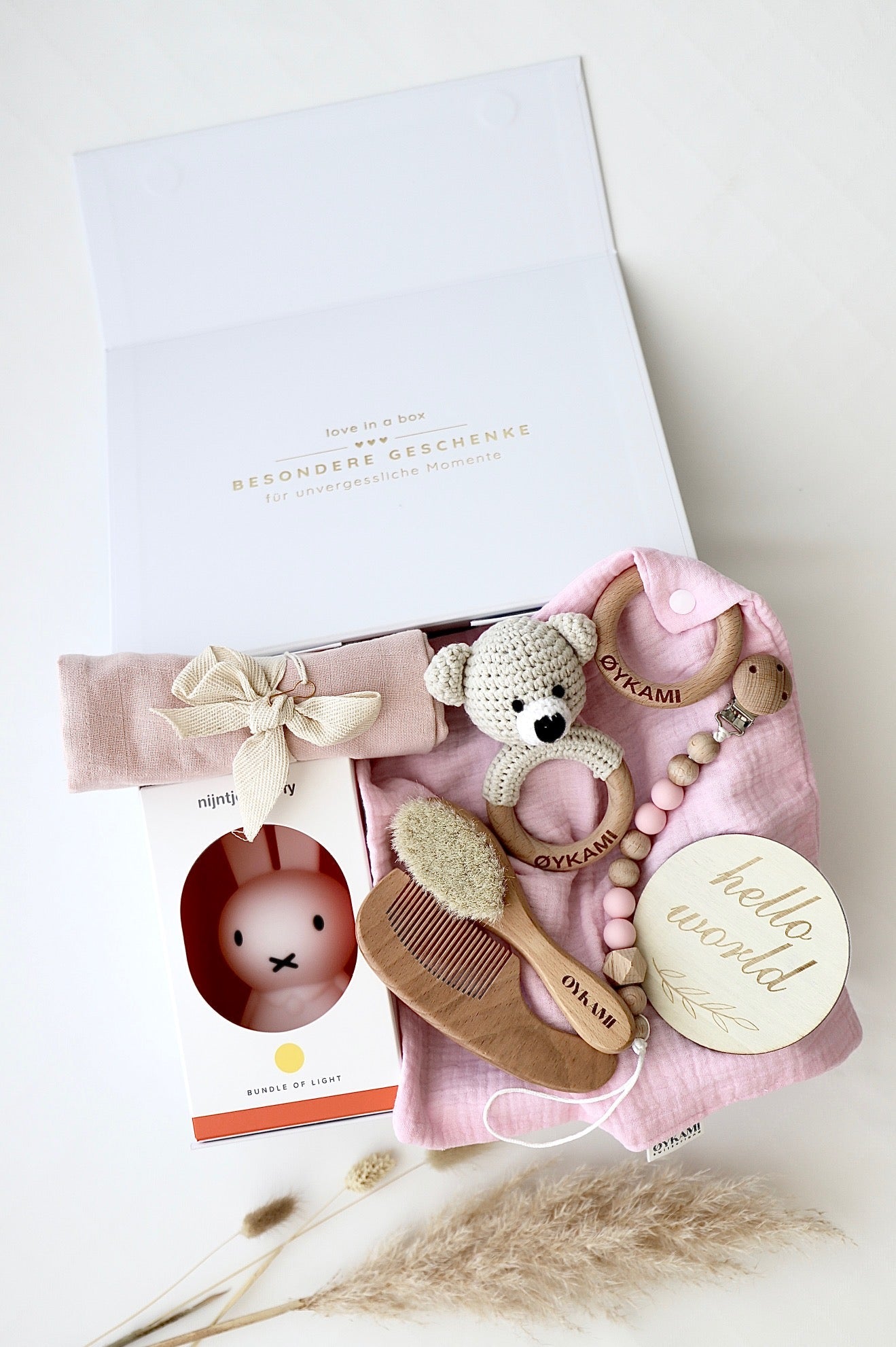 Baby Geschenkbox Rosa "Casablanca" mit Bär hell - OYKAMI in a box