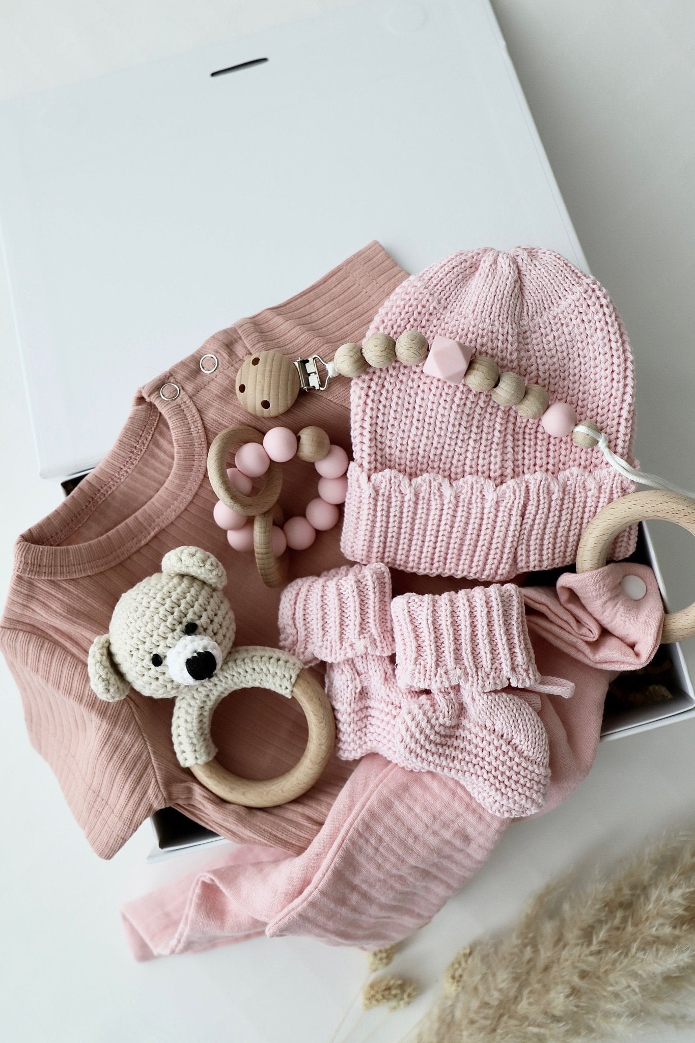 Baby Geschenkbox Rosa "Palermo" heller Bär - OYKAMI in a box