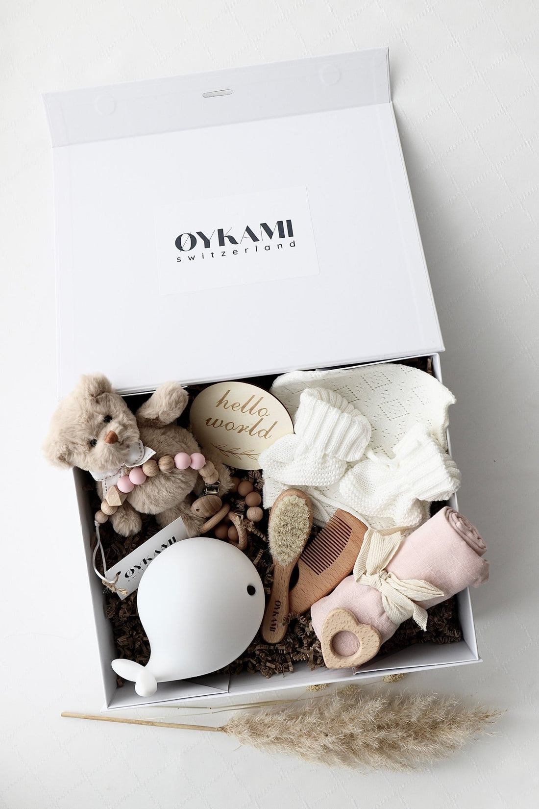 Baby Geschenkbox Rosa "Paris" Bär Braun - OYKAMI in a box