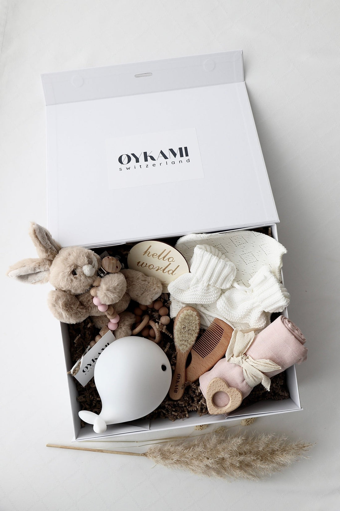 Baby Geschenkbox Rosa "Paris" Hase Braun - OYKAMI in a box